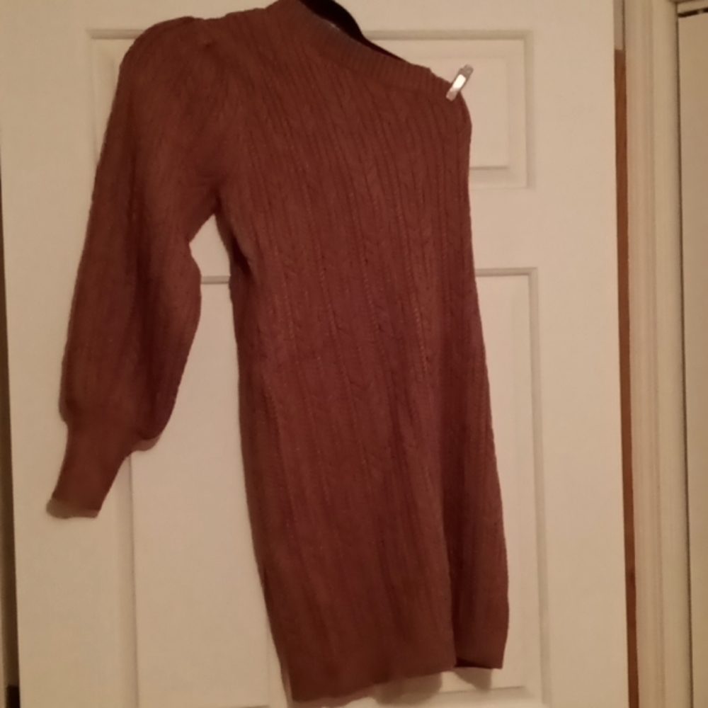 NWT Cold shoulder sweater dress - Picture 5 of 7